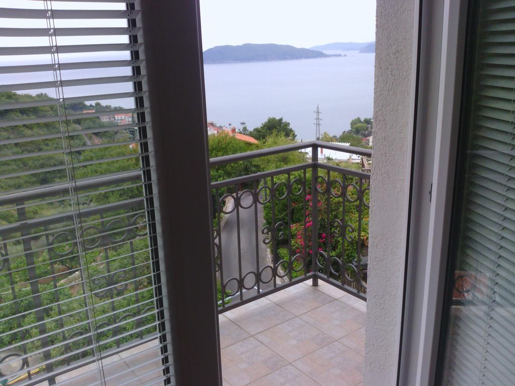 Apartments Mitrovic Podlicak Sveti Stefan Eksteriør billede